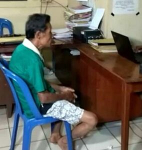 Iming – Imingi Duit 2 Ribu , Kakek Cabuli Bocah 12 Tahun