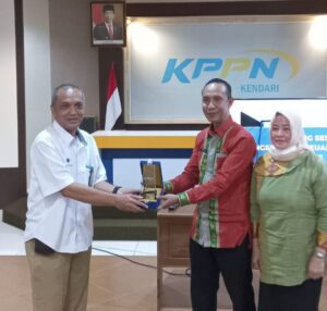 Pemkab Konut Terima Penghargaan dari KPPN Provinsi Sultra