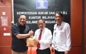 Kadin Sultra Berikan Bantuan PNBP Untuk UMKM