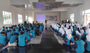 Polda Kepri Sosialisasikan Bahaya Narkoba Kepada Pelajar SMAN 2 Tanjungpinang