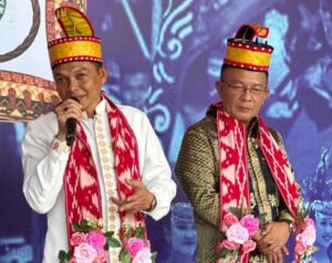 Tiba Di Konawe, Yusran Akbar dan Syamsul Ibrahim Disambut Secara Adat