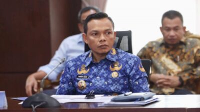 Bupati Konawe Hadiri RUPS Bank Sultra