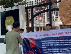 Tuntut Tegakkan Hukum Dugaan Korupsi Ketua KPU Konawe, Mahasiswa Geruduk KPU RI dan Kejagung
