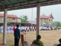 Ketua dan Pembina OSIP PPMINI Hadiri Upacara Hari Santri Nasional di Padang Pariaman